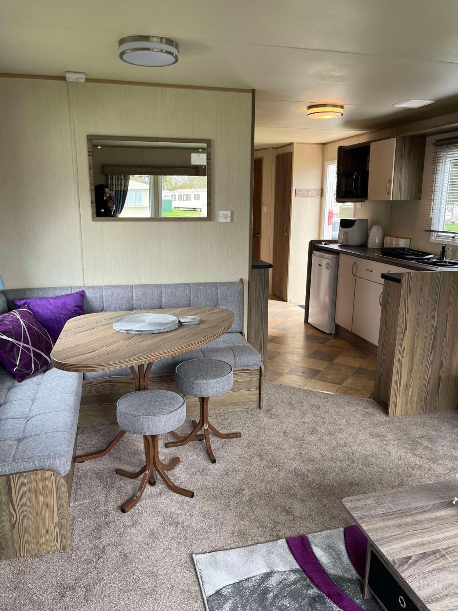 275 - Butlins Skegness, Pet Friendly And Wifi - Meadow Lakes Caravan & Lodge Hire Інголдмеллс Екстер'єр фото